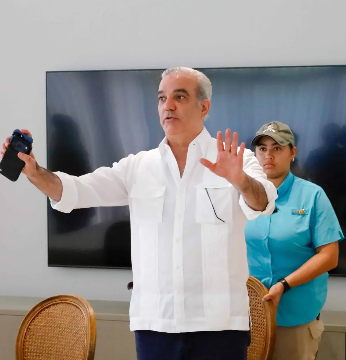 Abinader afirma se resolvió impasse que impedía entrada terrestre de productos dominicanos a Haití