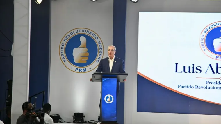 Abinader dice no llegó a presidencia PRM para «imponer un