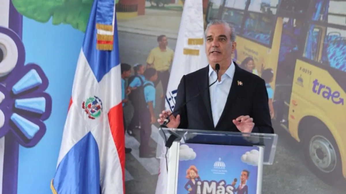 Abinader llama a fortalecer la calidad de aprendizaje en el nuevo año escolar