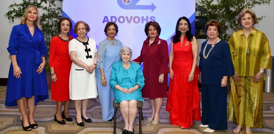 Adovohs reconoce el aporte de las damas voluntarias de la sa
