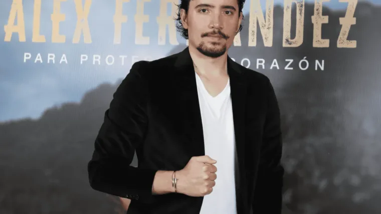 Alex Fernández suspende una presentación en Culiacán tras