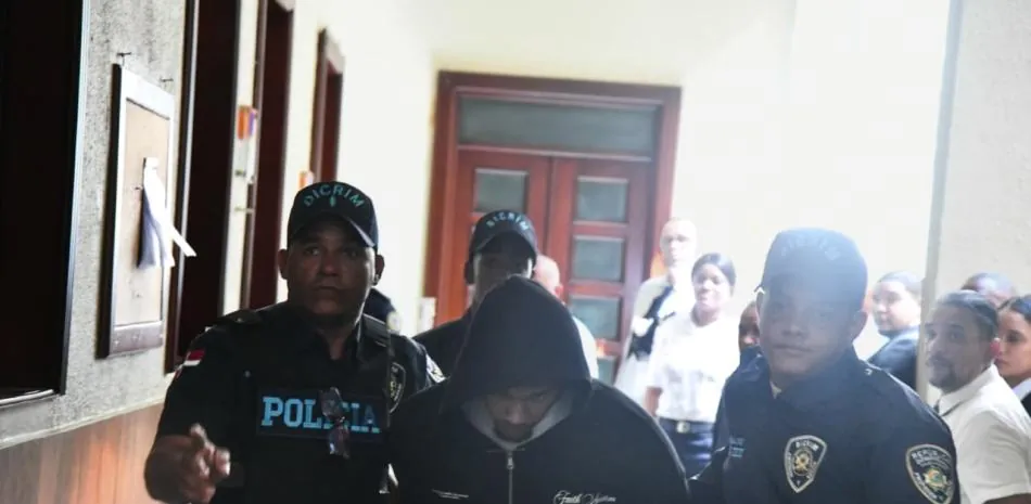Aplazan audiencia de coerción contra acusado de la muerte de joven en Los Praditos