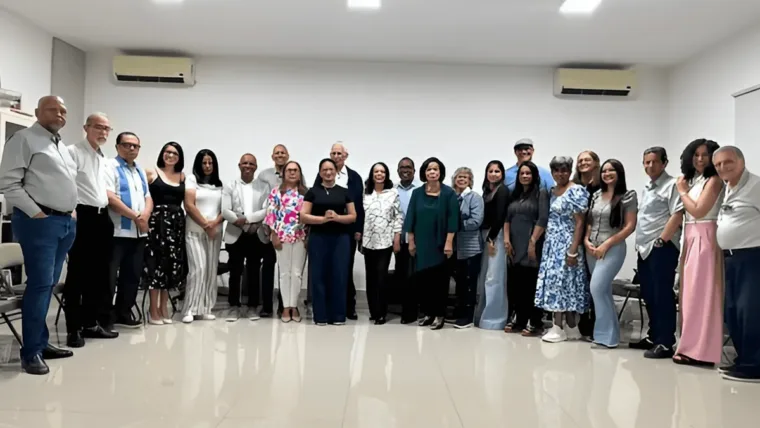 Ateneo Insular dedicó su encuentro literario de agosto a Jit