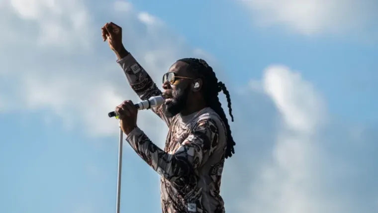 Burna Boy actuará espectáculo de medio tiempo primer partido