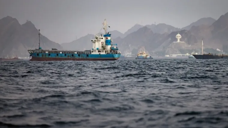 Cancilleres de Corea del Sur e Irán abordan la situación de