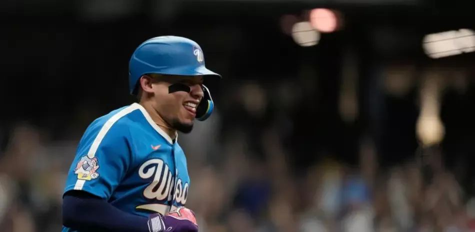 Cerveceros trituran 20-0 a Rojos y aseguran su pasaje para los playoffs