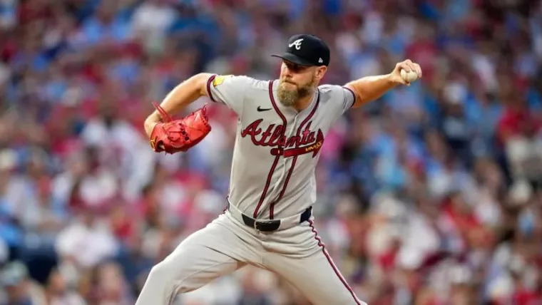 Chris Sale le gana la batalla a los Filis y a Cristopher Sánchez