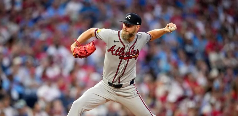 Chris Sale le gana la batalla a los Filis y a Cristopher Sánchez