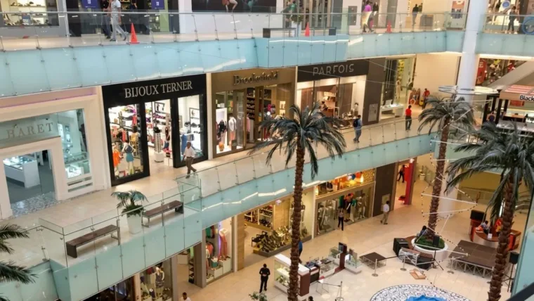 Comercio genera más de 1 millón de empleos y concentra 20.2%