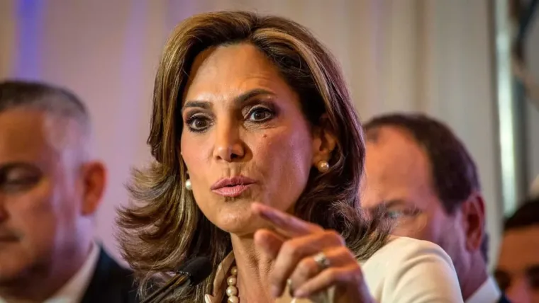 Congresista republicana lamenta que latinos se sienten