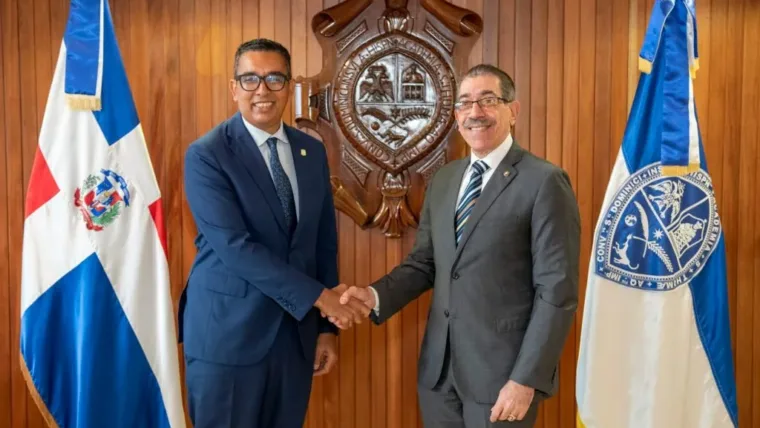 Coordinan acciones para fortalecer Centro UASD Neyba