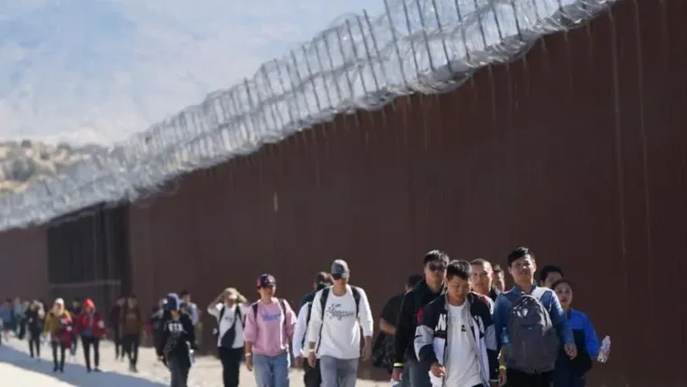 Cruces fronterizos en EEUU aumentan sin precedentes y