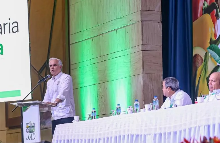 De Camps apuesta por conectar educación y vocaciones productivas para transformar el agro