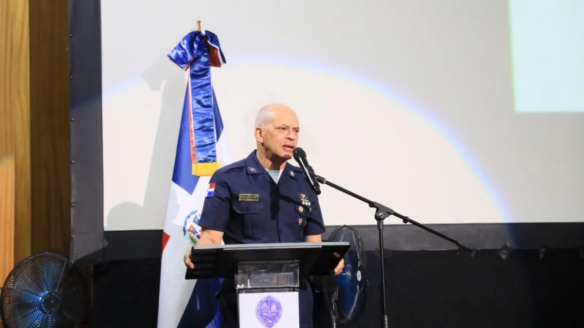 Director de la Policía exige a agentes respetar los derechos humanos