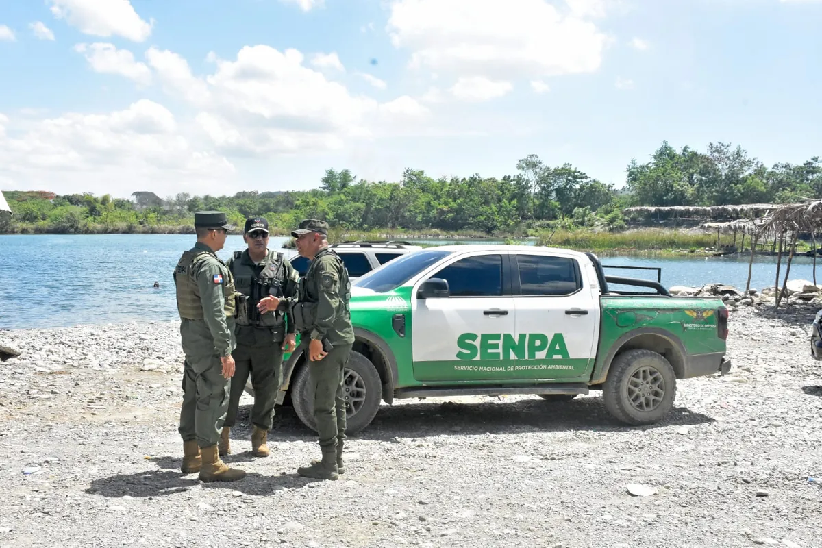 Director Senpa supervisa comunidades de las provincias San Cristóbal y Peravia