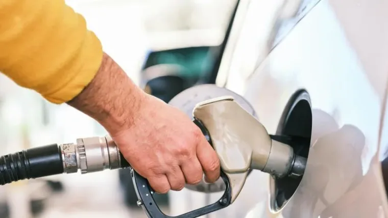 ¿Dónde están las gasolineras que no aceptarían pagos con