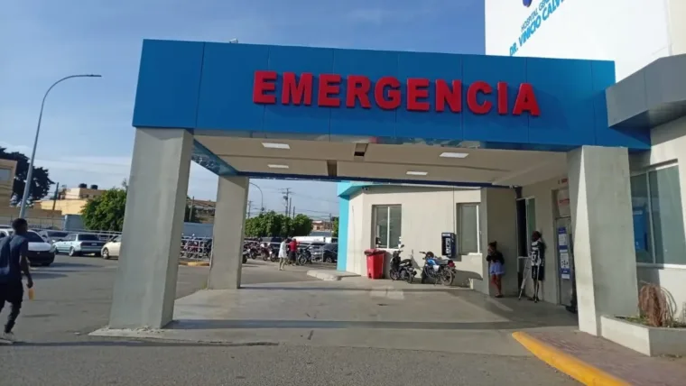Dos hombres disparan contra joven de 21 años en el kilómetro
