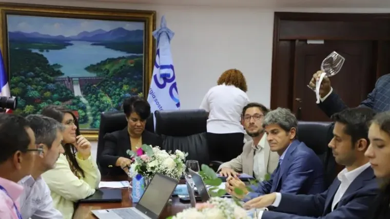Egehid y Agencia Francesa evalúan aspectos de financiamiento