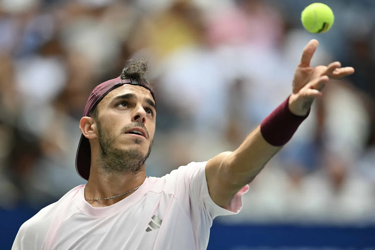El argentino Cerúndolo tumba a Fritz y se cuela en octavos del US Open
