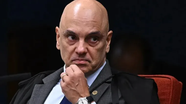 El juez brasileño dice que el pedido para investigarlo tiene