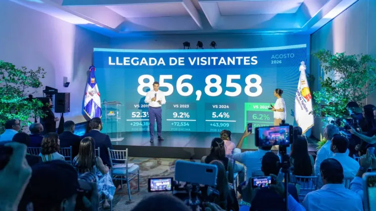 El país recibió 8.5 millones de visitantes entre enero y