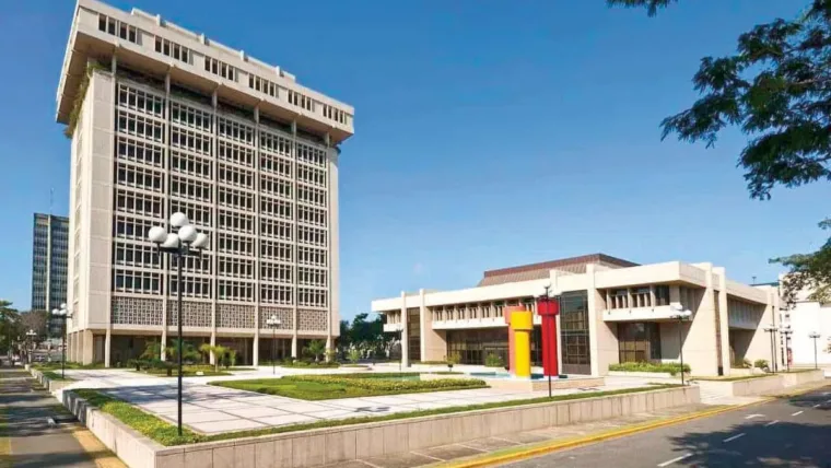 El riesgo soberano mantiene perspectiva favorable pese a