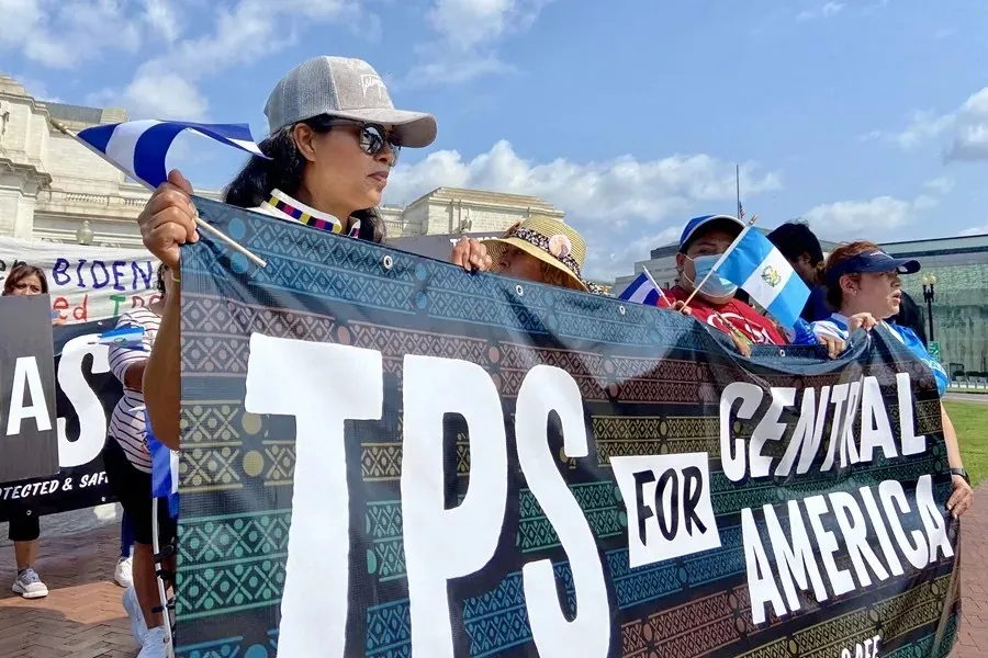 El TPS llega a su fin para más de 170,000 salvadoreños tras 25 años de protección