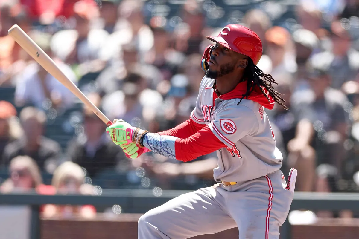 Elly de la Cruz descifra a los pitchers zurdos a la derecha y se dispara su producción