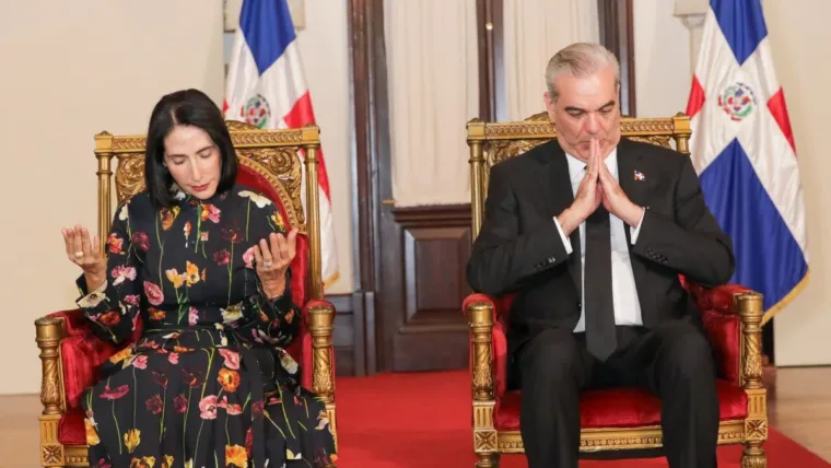 Abinader llama a transformar la fe en acción durante jornada
