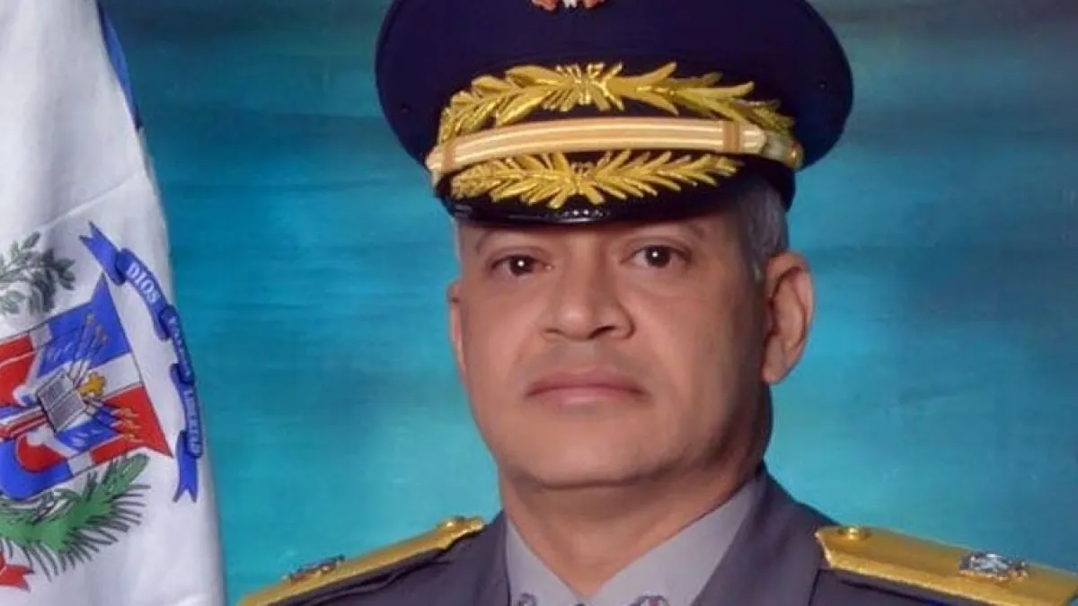 Ernesto Rafael Rodríguez García, director de la Policía. Mismo patrón
