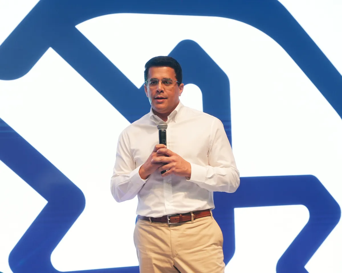 Exdirector de la PN, Guzmán Peralta, ofrece su respaldo a David Collado