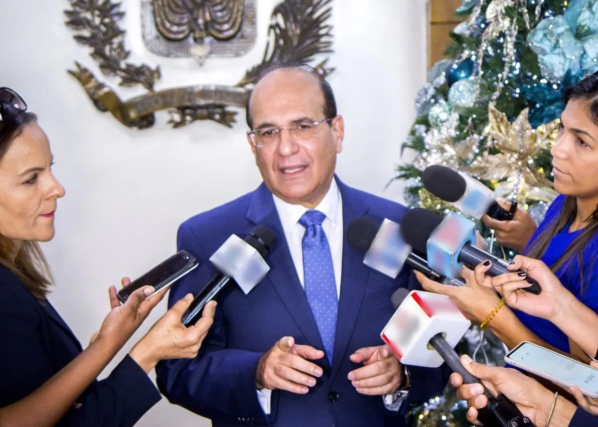 Expresidente de la JCE y dirigentes políticos advierten que eliminar partidos minoritarios afectaría la pluralidad democrática en RD