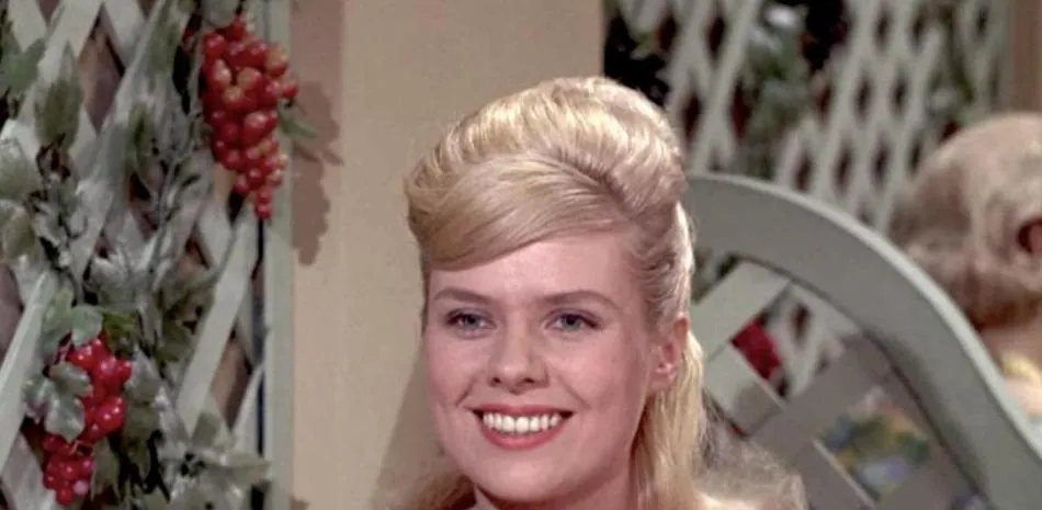Fallece a los 88 años Nina Shipman, actriz de ‘Vértigo’ y ‘La familia Monster’