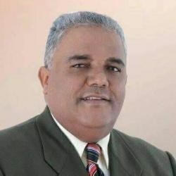 Hay que descolonizar las aulas dominicanas