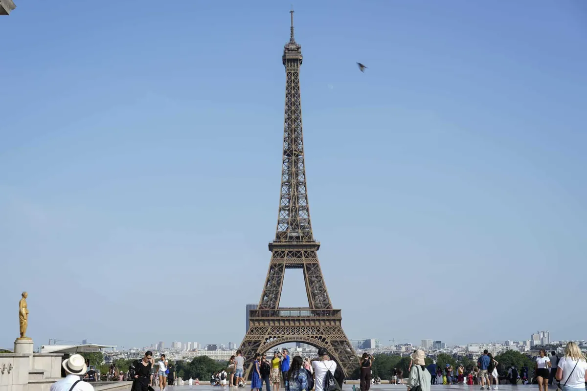 Francia registró casi 8,000 muertes adicionales durante el verano abrasador de 2026