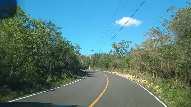 Gobierno inaugura carretera de Boca de Chavón y ejecuta