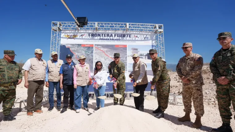 Gobierno inicia construcción de 14.5 kilómetros de verja