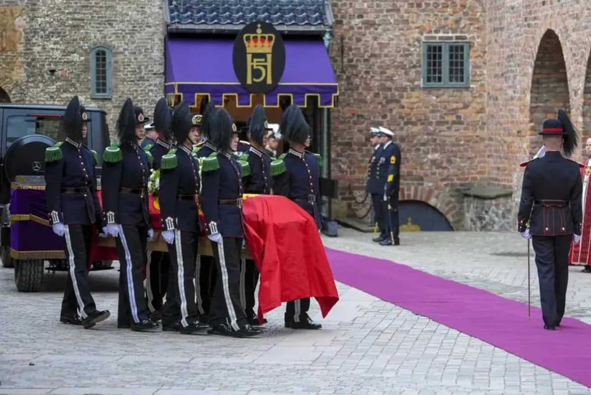 Harald V recibe sepultura en el Castillo de Akershus en una ceremonia privada
