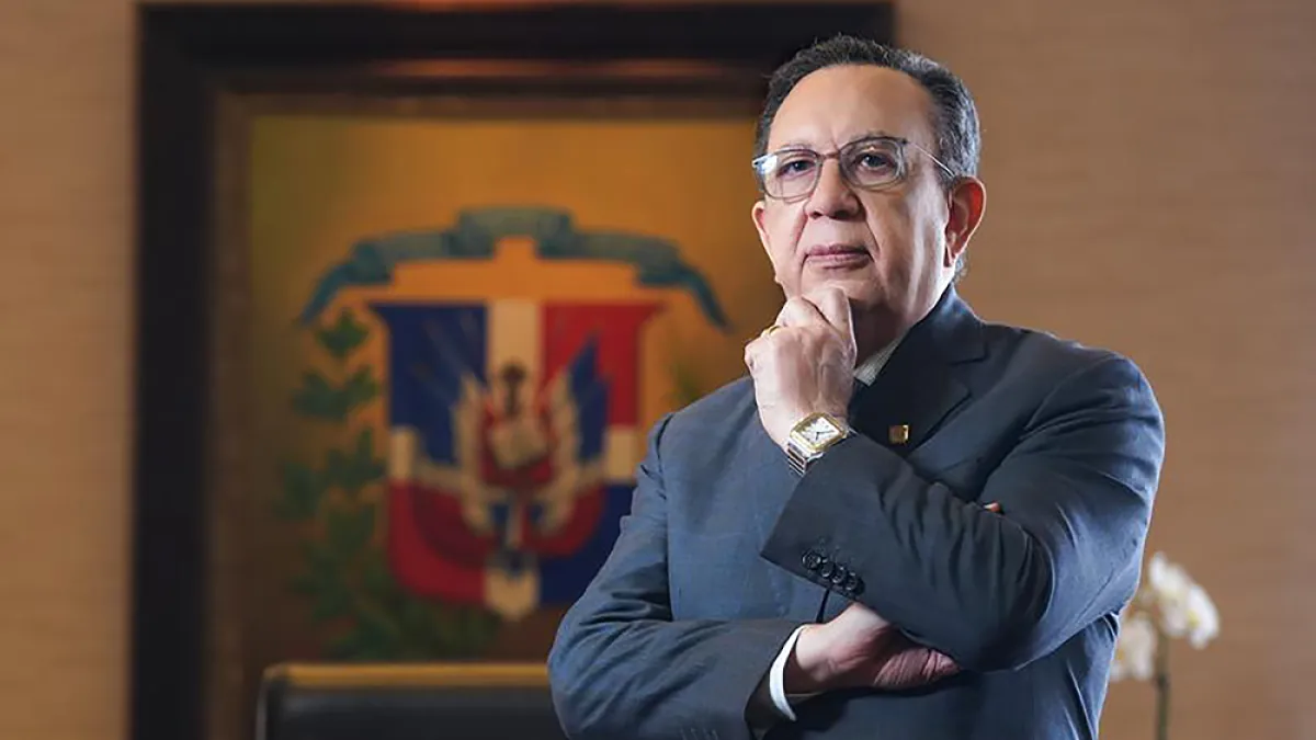 Héctor Valdez, gobernador del Banco Central. Sosiego
