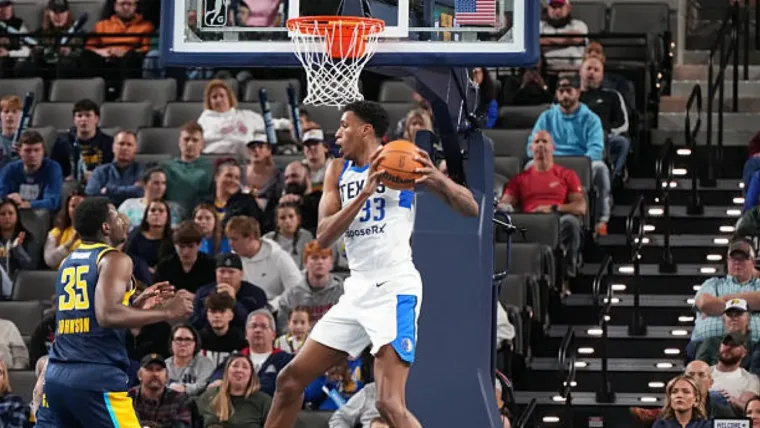 Jamarion Sharp: Un gigante que desafía el techo de la NBA