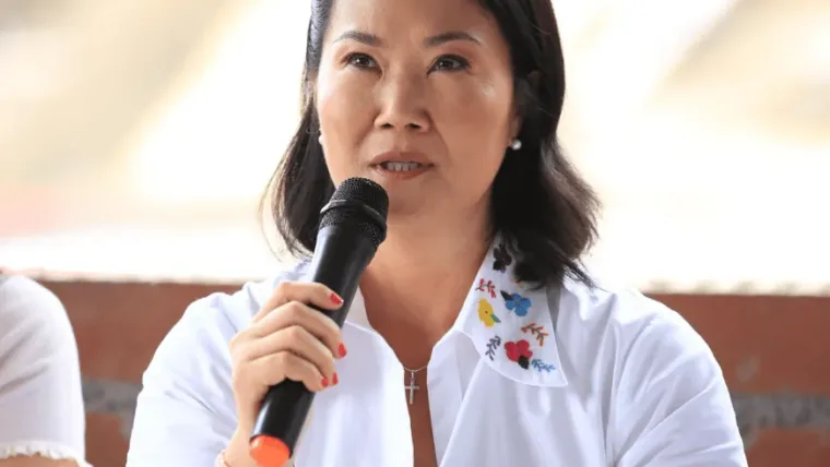 Keiko Fujimori califica de «muy tristes» resultados de Perú