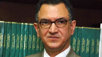 La solución al problema dominicano de salud hospitalaria debe