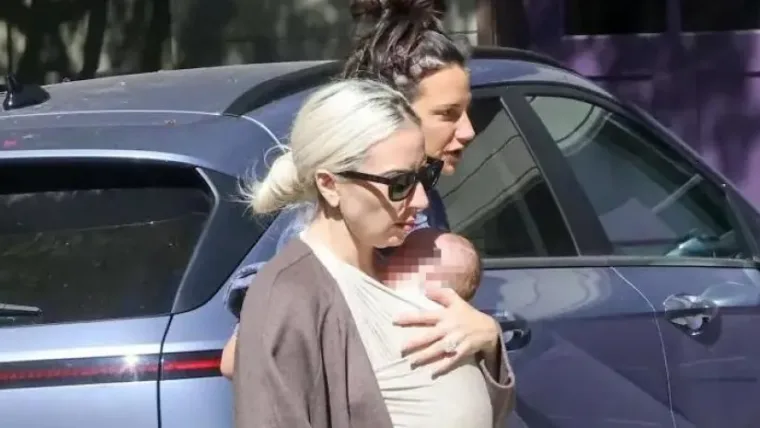 ¡Lady Gaga es mamá! La cantante da la bienvenida a su primer bebé