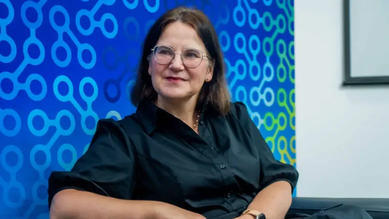 Liisa Pakosta: "Es muy importante que un servicio público