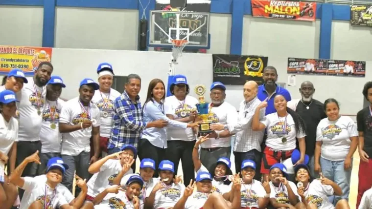 Los Mina conquista título en el TBS Femenino Santo Domingo