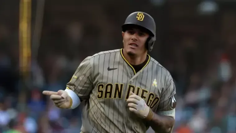 Machado batea jonrón y Padres vencen a Gigantes para séptimo