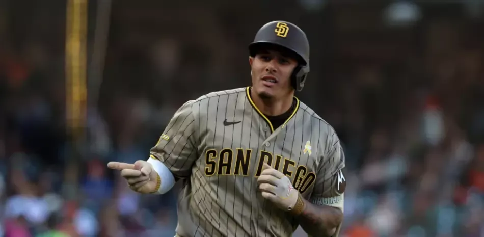 Machado batea jonrón y Padres vencen a Gigantes para séptimo triunfo al hilo