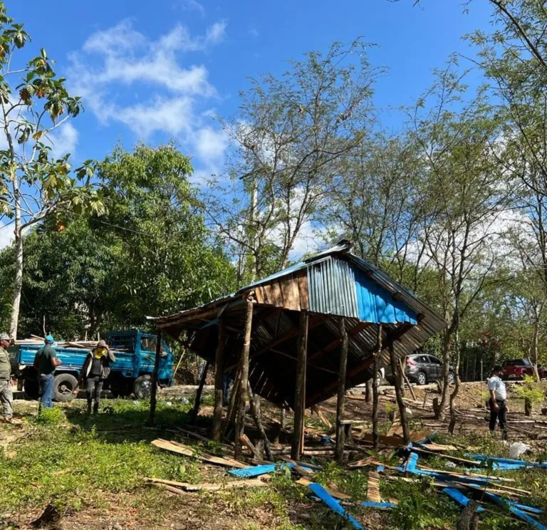 Ministerio Público paraliza construcciones en límites del Parque Ecológico Rivera del río Jaya