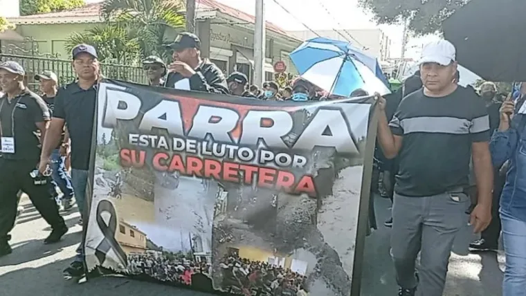Ocoa: Moradores de la comunidad de Parra reclaman terminación