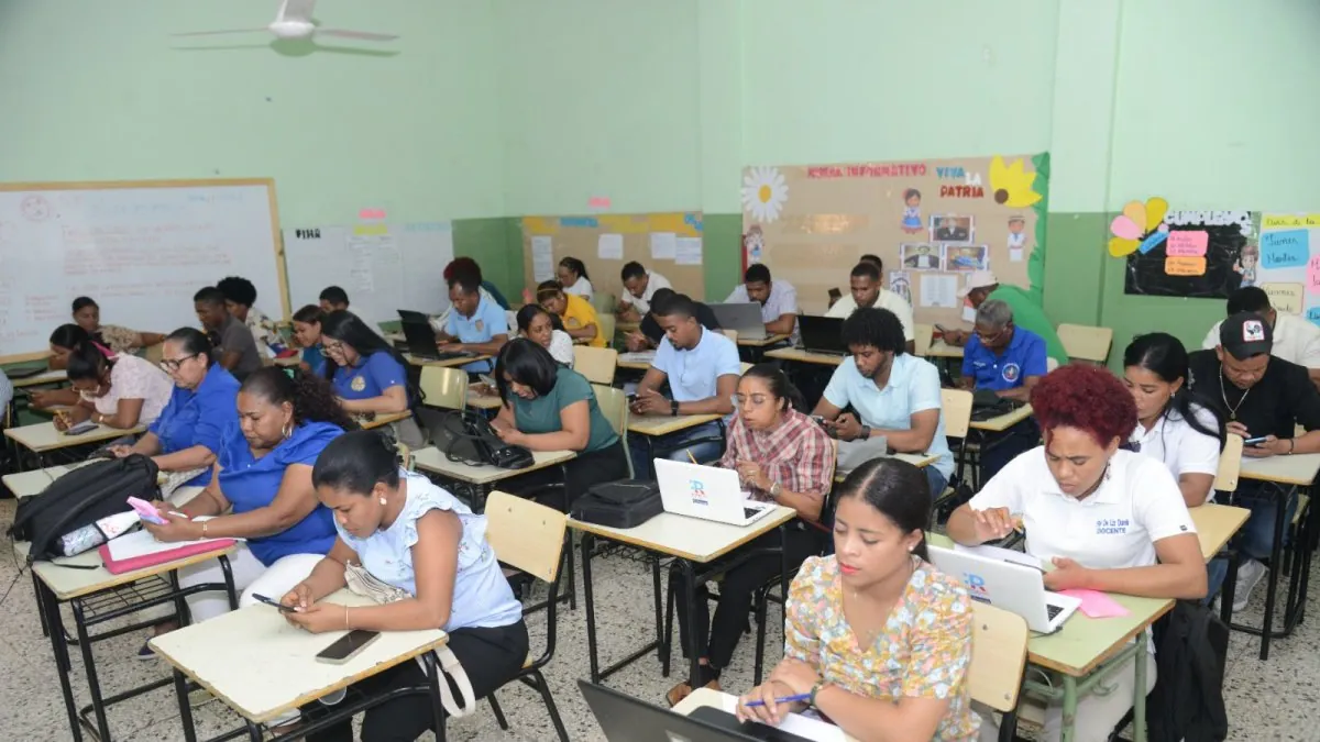 Petición de año sabático de maestros públicos no debe leerse como una amenaza ni como un capricho